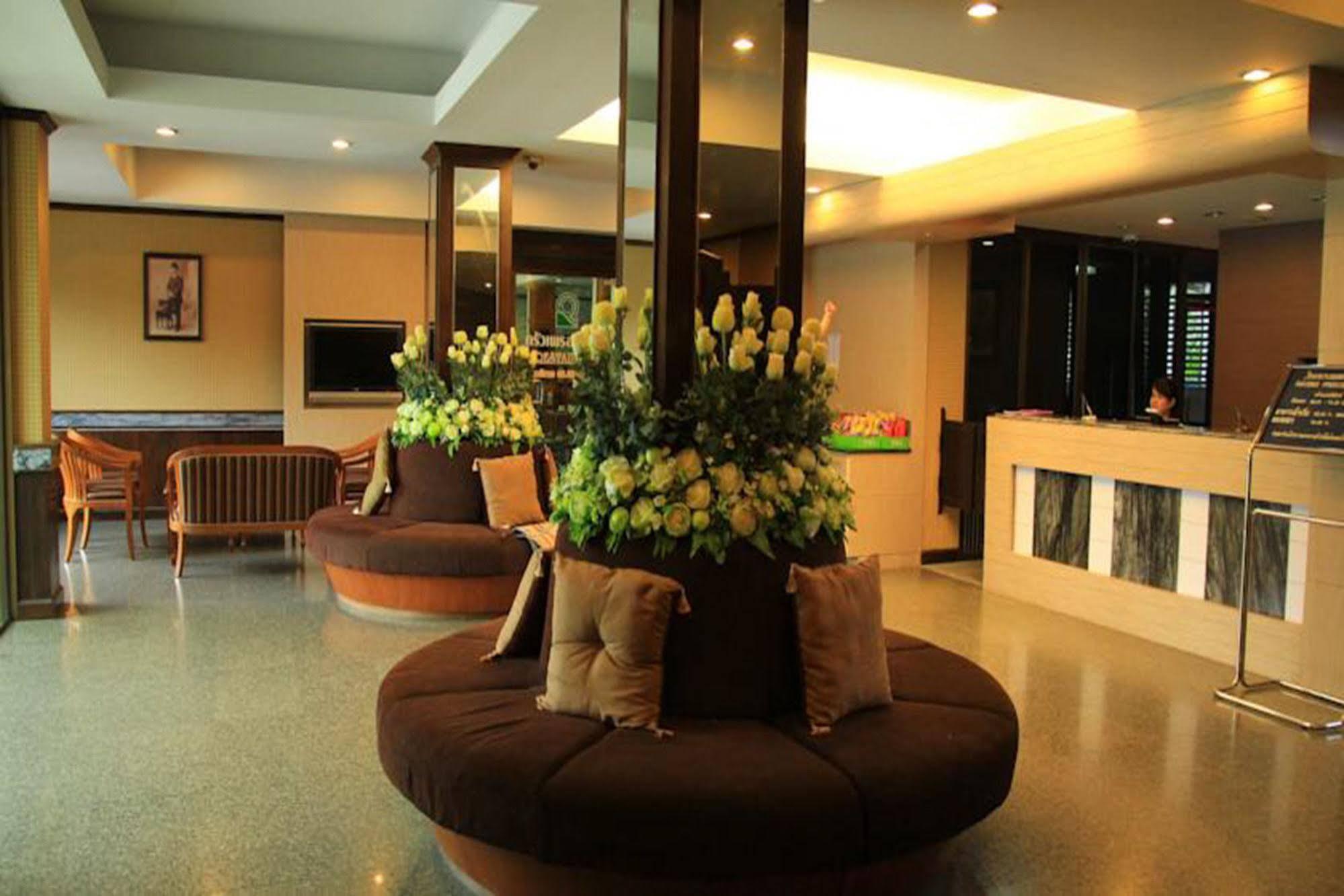 Rayong President Hotel Exteriör bild